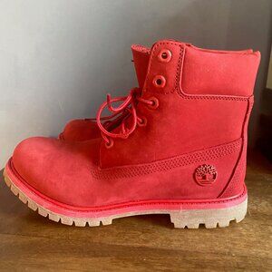 **~NEW! - Timberland Limited Release Premium Boot Ruby Women - NEW! ~**